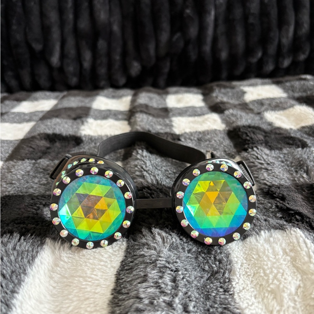 Amazon Holographic Sunglasses with Black Frame